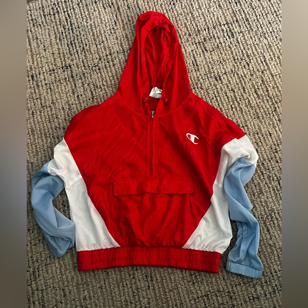 Champion Women’s Sweater Size Medium